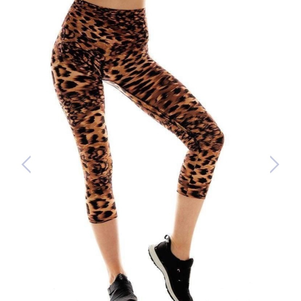 K Deer duchess Capri worn once small